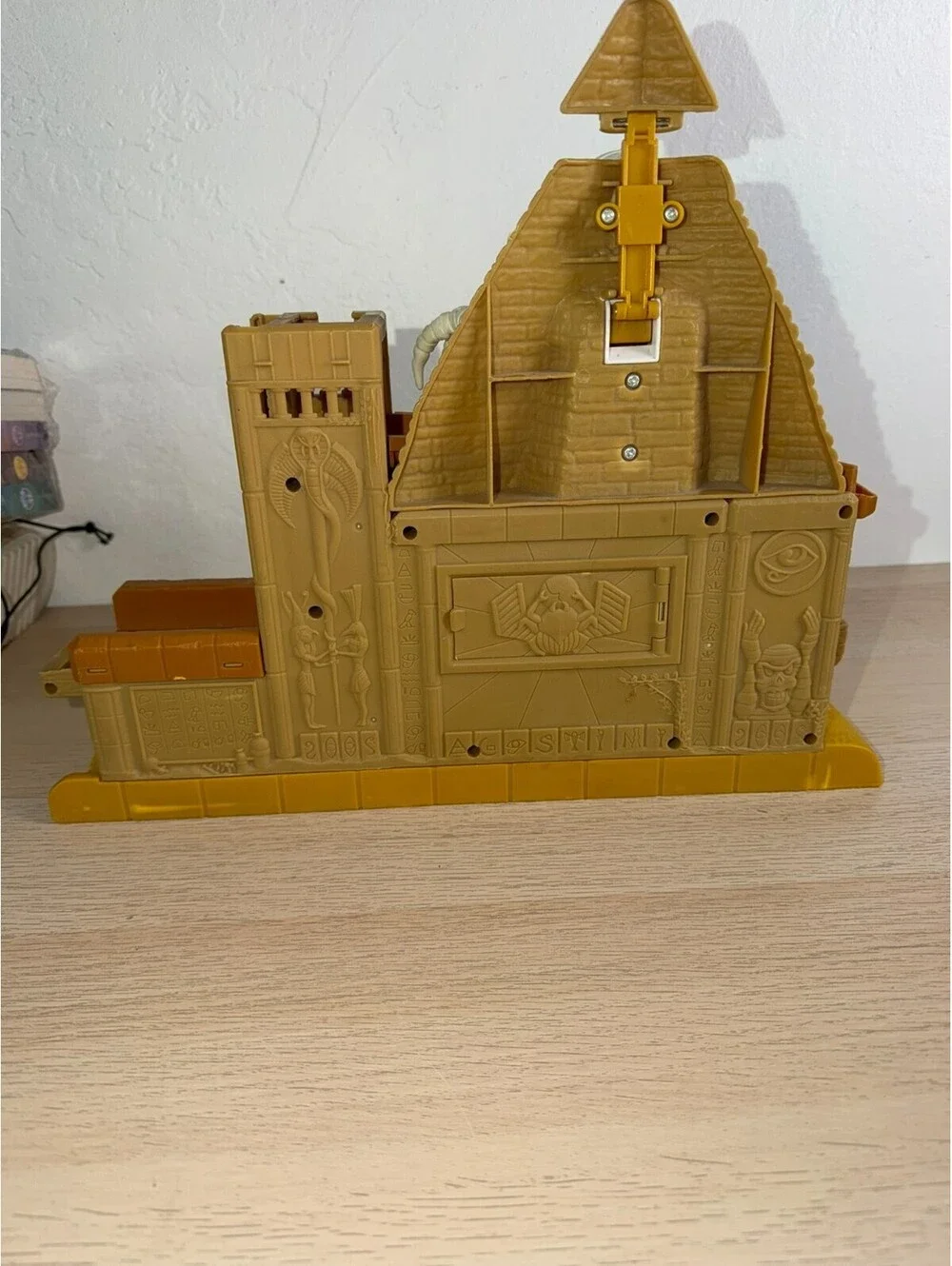 Mighty Max Mummy Pyramid Playset 2003 Mattel J6586 Egyptian Temple Toy